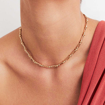 Colar elos detalhe esfera com banho de ouro 18k