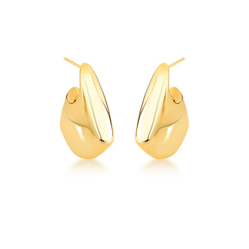 Brinco Barbatana Botega com banho de ouro 18k