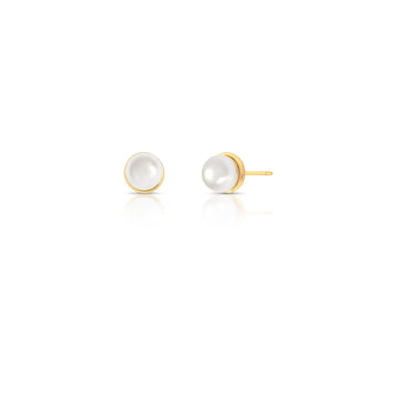 Brinco pérola detalhe com banho de ouro 18k