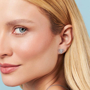 Brinco prata 925 coração cristal entorno cravejado