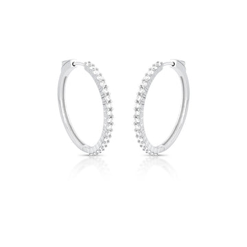 Brinco argola com zircônia cristal slim e banho de ródio branco