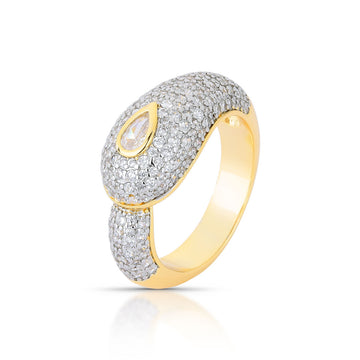 Anel cravejado com gota cristal e banho de ouro 18k