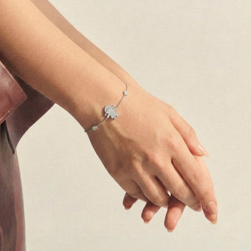 Pulseira prata 925 MENINA cravejada com pontos de luz