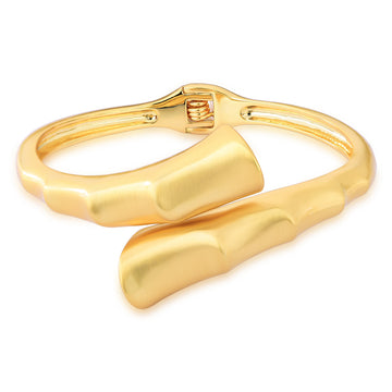 Pulseira fosco aro orgânico luxo com banho de ouro18k