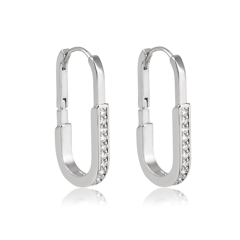 Brinco argola lock lisa e cravejada com banho de ródio branco