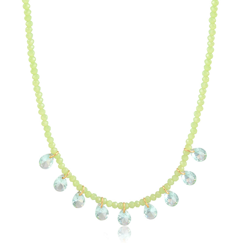 Colar cristais verde com gotinhas verde com banho de ouro 18k