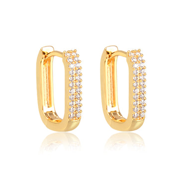 Brinco argolinha retangular cravejada com banho de ouro 18k