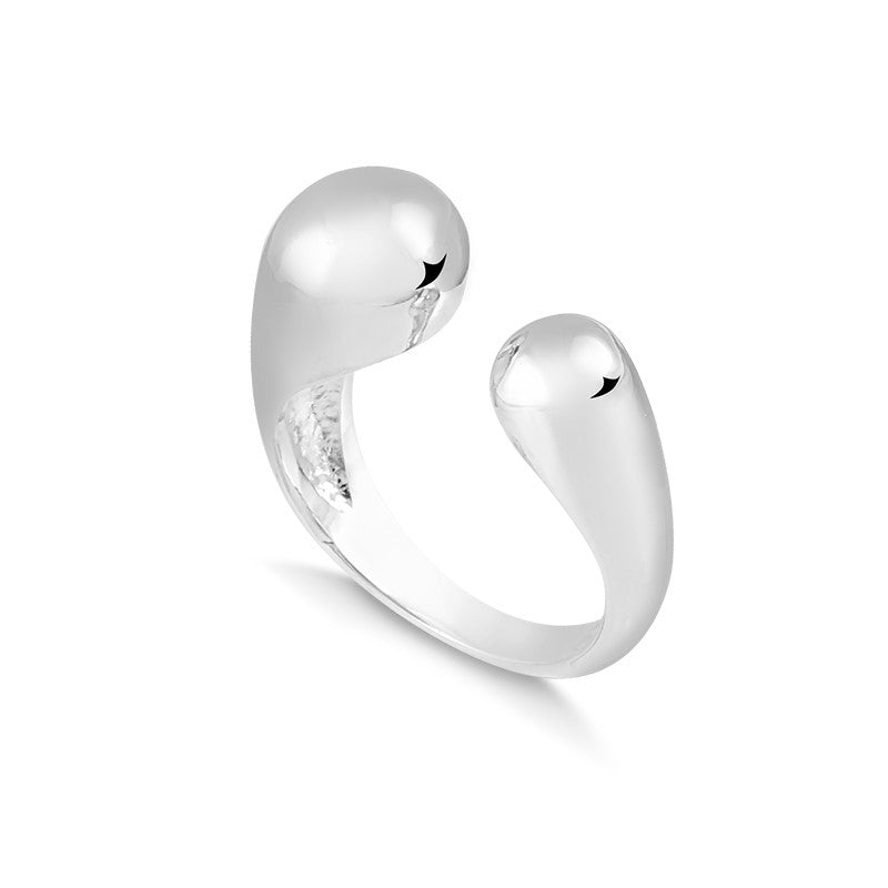 Anel aberto abaloado liso regulável ródio branco