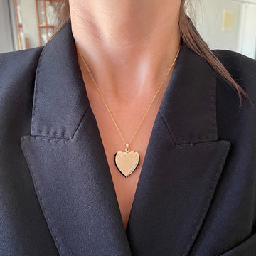 Colar relicário coração liso com banho de ouro 18k