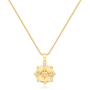 Colar medalha estrela com pontos de luz com ouro 18k