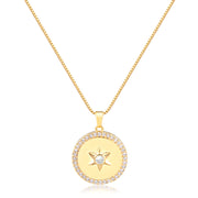 Colar medalha estrela com entorno cravejado com banho de ouro 18k