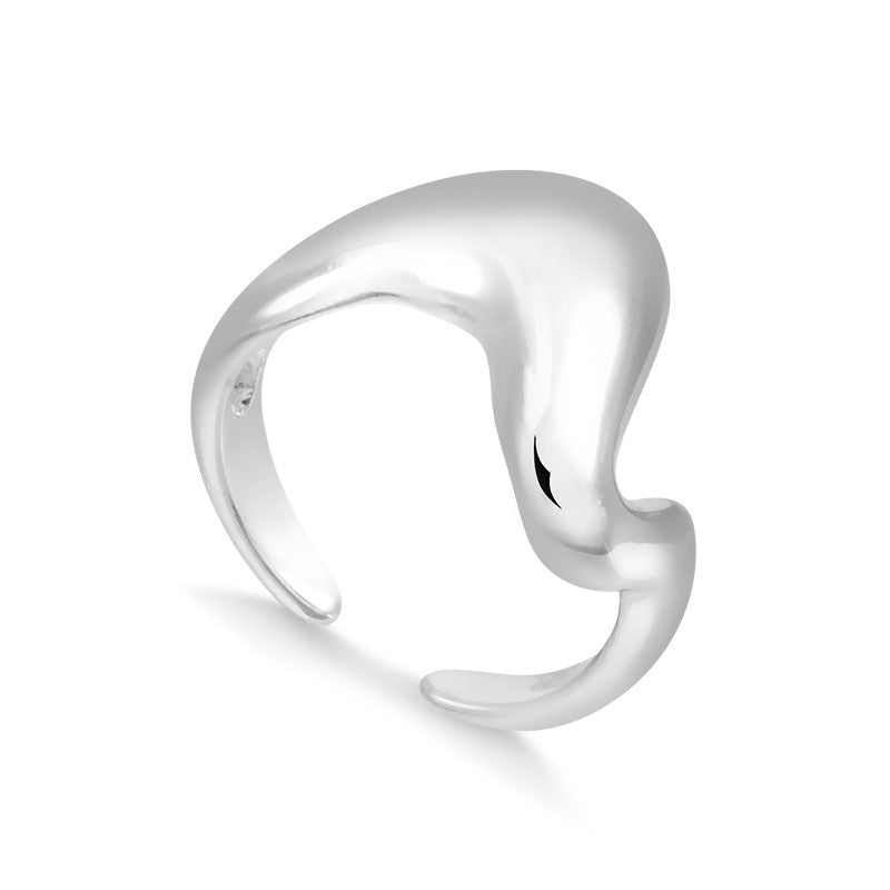 Anel ondulado largo liso com banho de ródio branco