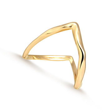 Anel orgânico em forma V liso com banho de ouro 18k