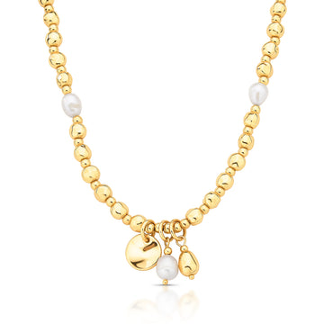 Colar pérola de água doce e ovais lisos com medalha e banho de ouro 18k