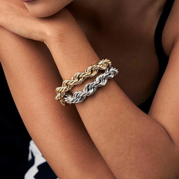 Pulseira entrelaçada vintage grossa com banho de ouro 18k