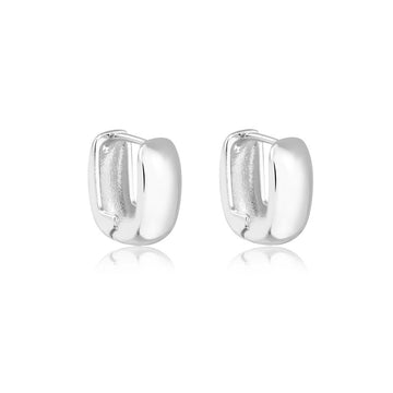 Brinco argola retangular lisa larga P com banho de ródio branco