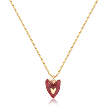 Colar coração resina marrom com banho de ouro 18k