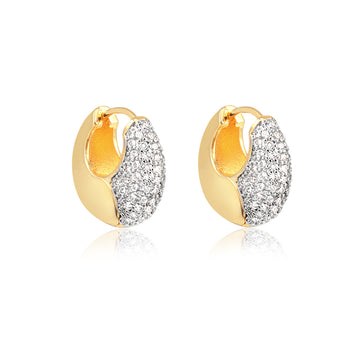 Brinco argola lisa e cravejada com banho de Ouro18k