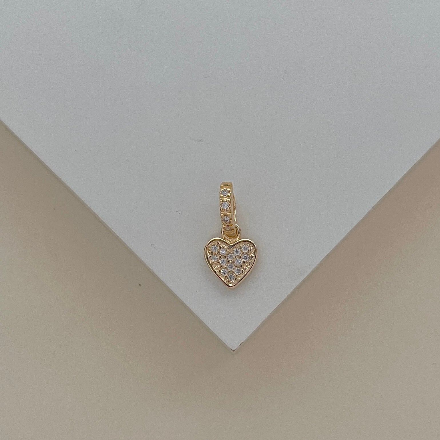 Pingente coração cravejado para colar veneziana com banho de ouro 18K