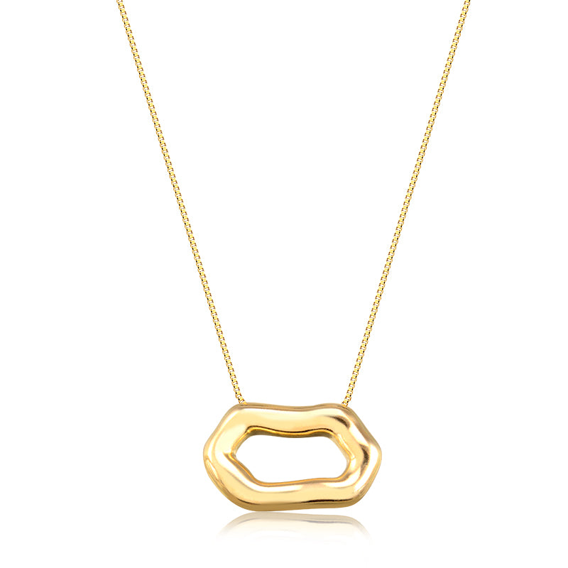 Colar retângulo orgânico slim vazado com banho de ouro 18k