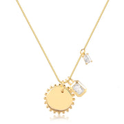 Colar longo medalha lisa e retângulo cristal com banho de ouro 18k