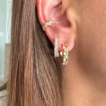 Brinco argola zircônia oval citrino com banho de ouro 18k