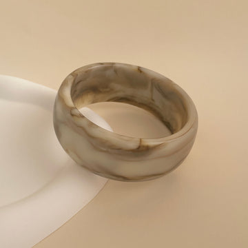 Pulseira bracelete resina mescla larga