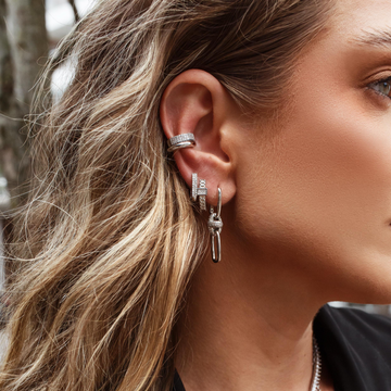 Brinco argola 2 em 1 X inspired com banho de ródio branco