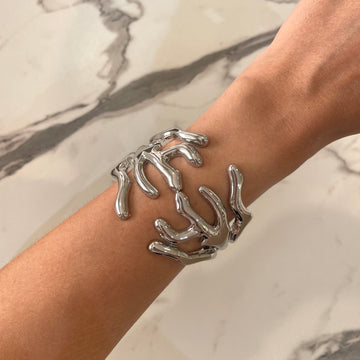 Pulseira bracelete coral articulado com banho de ródio branco