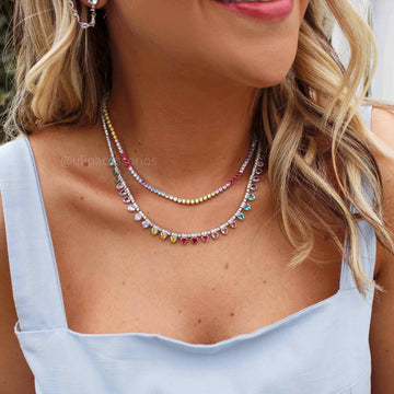 Colar riviera 3 garras com zircônias coloridas trama rígida 3mm 40cm e banho de ródio branco