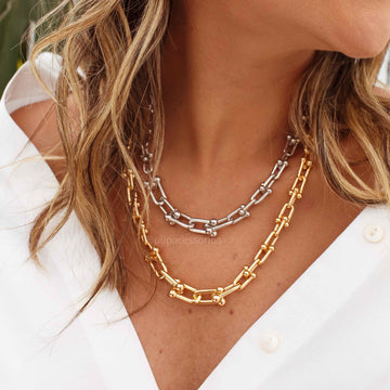 Colar elos modernos com banho de ouro 18k