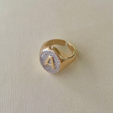 Anel dedinho LETRA LUXO regulável com banho de ouro 18k