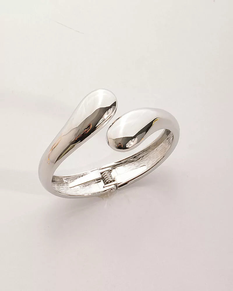 Pulseira bracelete gota envolvente liso em ródio branco