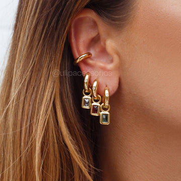 Brinco argola com pingente zircônia turmalina com banho de ouro 18k