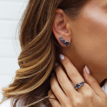Brinco ear cuff seven color 3 zircônias holograficas com banho de ródio branco