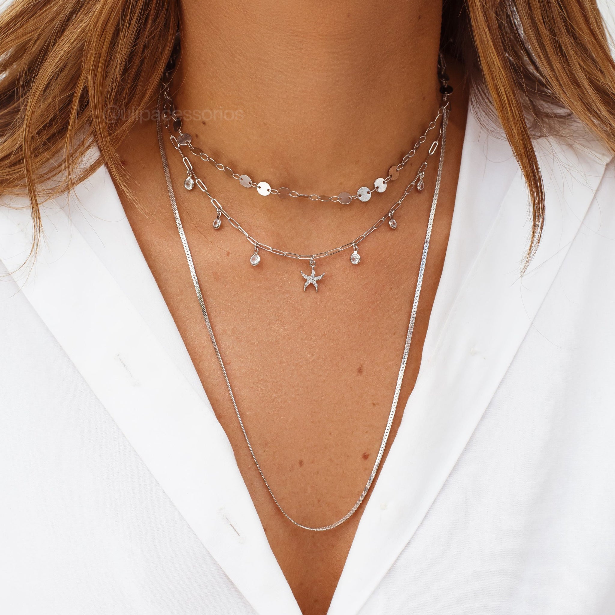 Colar choker cartier estrela com pontos de luz com banho de ródio branco