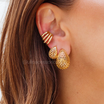 Brinco argola abaloada vazada maior com banho de ouro 18k