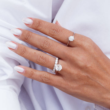 Anel MOISSANITE meia aliança prata 925 3mm 1 quilate com banho de ródio branco