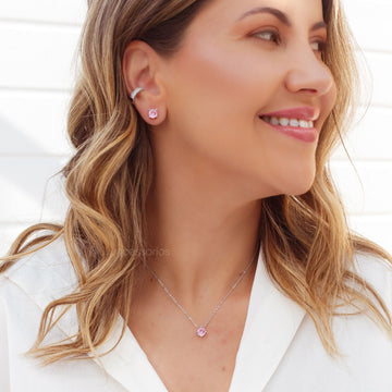 Conjunto oval rosa com banho de ródio branco