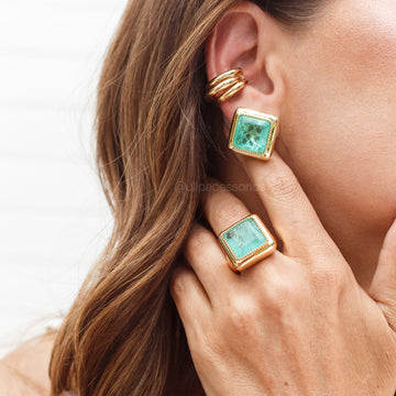Brinco maxi quadrado esmeralda colombiana luxo com banho de ouro 18k