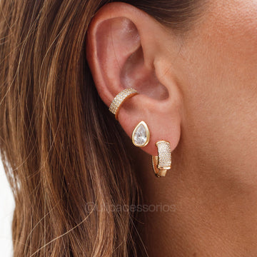 Brinco gota cristal cravação inglesa com banho de ouro 18k