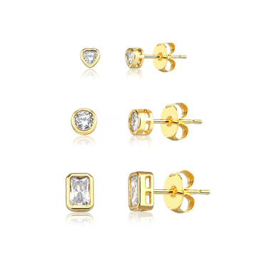 Trio de brincos delicados retangular, oval e coração com banho de ouro 18k