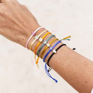 Pulseira fio encerado laranja com quadrado citrino em prata 925