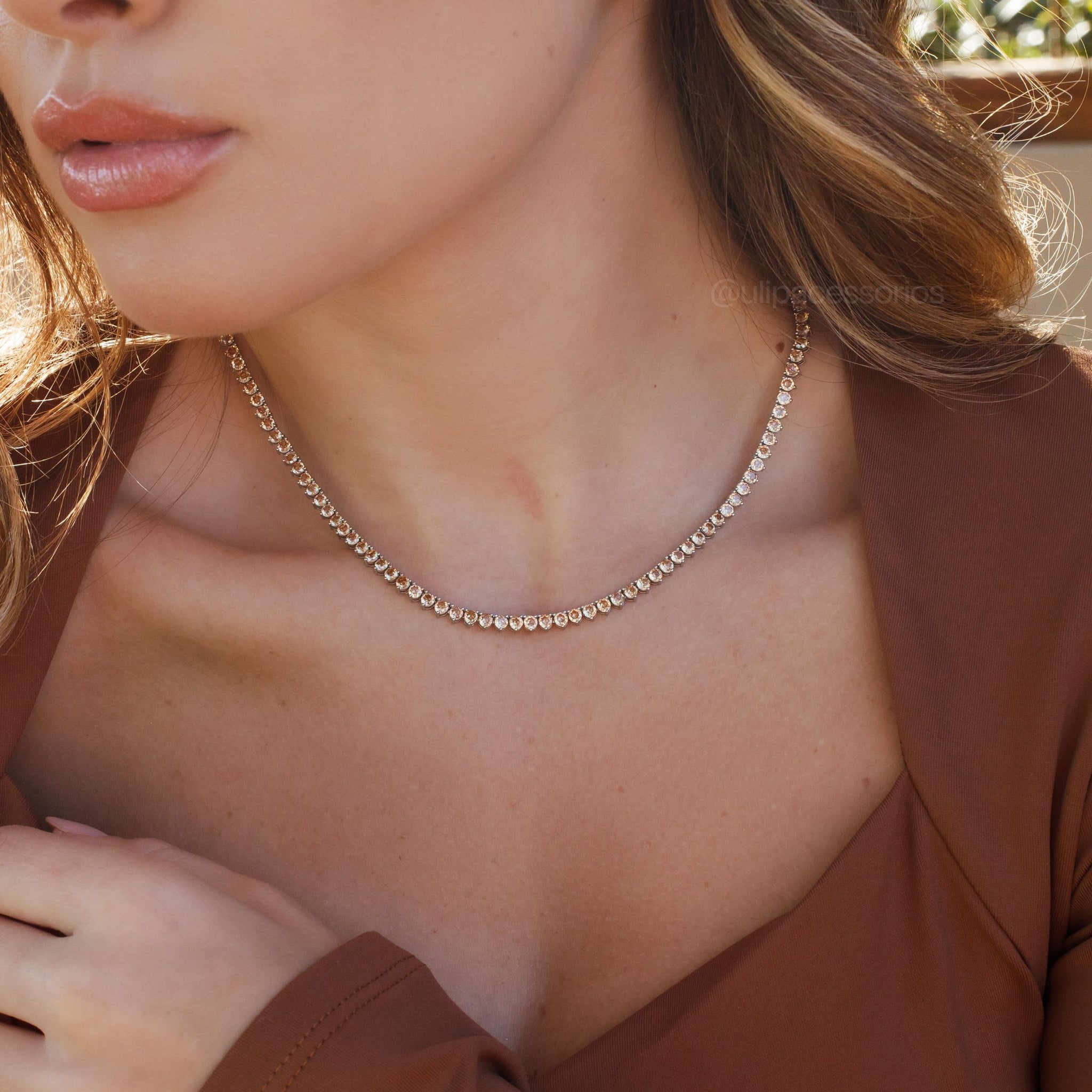 Colar riviera 3 garras trama rígida com zircônia champanhe banho de ródio branco 3mm