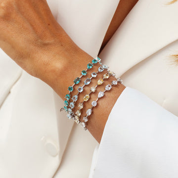 Pulseira riviera fio faca gota e oval com zircônia turmalina e banho de ródio branco