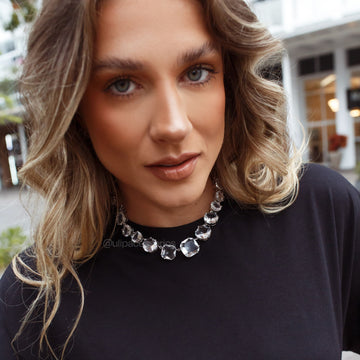 Colar maxi zircônias cristais com estrela inspired com banho de ródio branco