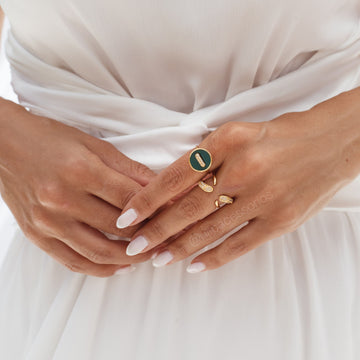 Anel garras lisas e cravejadas com banho de ouro 18k