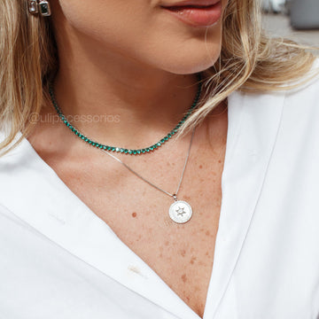 Colar riviera 3 garras trama rígida com zircônia esmeralda banho de ródio branco 3mm 40cm