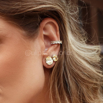 Brinco oval menor citrino com banho de ródio branco