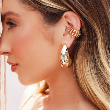 Brinco maxi argola gota abaloada dourado